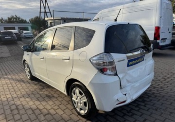 Honda Jazz III 1.3 IMA 88KM 2014 Honda Jazz 1.3i-VTEC IMA Hybrid 1 rej. 032015r serwisowany po oplatach, zdjęcie 2