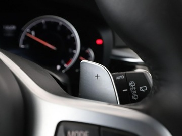 BMW Seria 5 G30-G31 Touring 520d 190KM 2018 BMW 520 FV23 520d Automat xDrive M Sport Nawigacja, zdjęcie 32