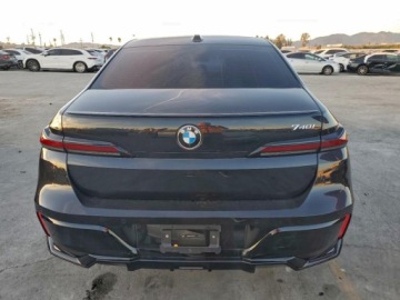 BMW Seria 7 G70 2025 BMW Seria 7 740i 2025 3.0l 3.0 Benzyna 375KM, zdjęcie 2