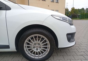 Renault Megane III Grandtour Facelifting 2013 1.6 16V 110KM 2014 Renault Megane Kupiony w Polsce - bezwypadkowy - benzyna - 1,6 - 110 KM 1.6, zdjęcie 6