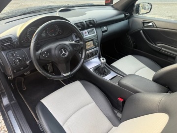 Mercedes CLC 1.8 (180 Kompressor) 143KM 2009 MERCEDES CLC COUPE Doinwestowany Nowy Rozrzad Nowe Tarcze i Klocki, zdjęcie 28