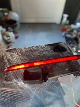 ORIGINÁLNÍ TŘETÍ SVĚTLO STOP KRYT ML W164 A1648200256