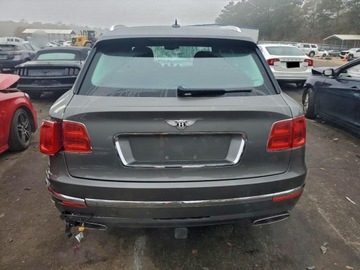 Bentley Bentayga 2018 Bentley Bentayga 2018 6.0l 6.0 Benzyna 600KM, zdjęcie 2