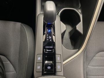 Toyota C-HR II SUV Plug-In 2.0 Hybrid Dynamic Force Plug-in  223KM 2024 Toyota C-HR 2.0 PHEV Executive Toyota C-HR 2.0 Exe, zdjęcie 19