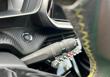 Peugeot 208 II Hatchback 1.2 PureTech 102KM 2020 Peugeot 208 1.2 Benzyna 100 KM Panorama LED Nawigacja Kamera Sensor 1.2, zdjęcie 15