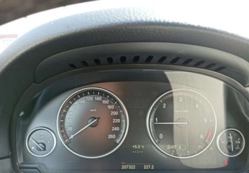 BMW Seria 5 F10-F11 Limuzyna 520d 184KM 2014 BMW Seria 5 BMW Seria 5 520d Blue Performance 2.0 Diesel 184KM, zdjęcie 15