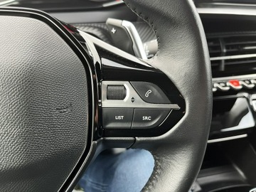 Peugeot 2008 II SUV 1.2 PureTech 130KM 2021 Peugeot 2008 Automat/Manetki /ALLURE/ Salon Pl/, zdjęcie 14