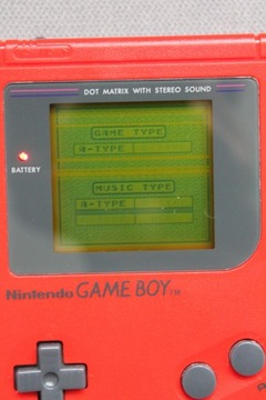 Классическая консоль Nintendo Game Boy