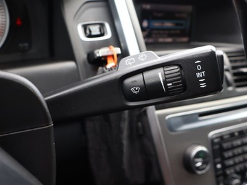 Volvo XC60 I SUV 2.0 D3 163KM 2010 Volvo XC60 D3, Automat, Skóra, Xenon, Bi-Xenon, zdjęcie 20