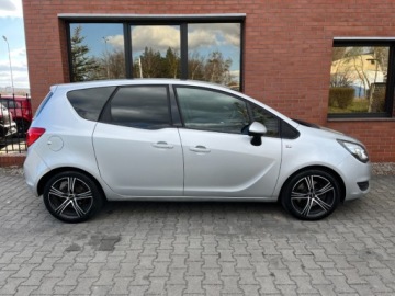 Opel Meriva II Mikrovan Facelifting 1.6 CDTI Ecotec 110KM 2014 Opel Meriva 1.6 diesel 110 KM zarej w PL NISKI PRZEBIEG zadbany zamia, zdjęcie 20