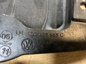 DRŽÁK UZAMČENÍ STŘECHA LEVÝ VW EOS 1Q0825955C
