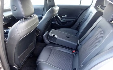 Mercedes Klasa A W177/V177 Hatchback 1.5 180d 116KM 2020 Mercedes-Benz Klasa A 180CDI 116KM Automat Hej Mercedes Skora Duzy tablet, zdjęcie 13