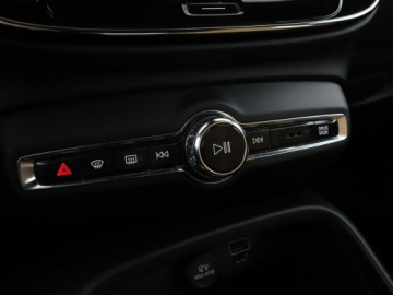 Volvo XC40 Crossover 2.0 D4 190KM 2019 Volvo XC 40 MomentumPro automat AWD D4 skóra navi, zdjęcie 28