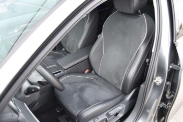 Volkswagen Passat B8 Variant Facelifting 1.5 TSI EVO 150KM 2025 Volkswagen Passat SalonPL eTSI 150KM DSG Business 4 pakiety Navi DCC PRO, zdjęcie 30