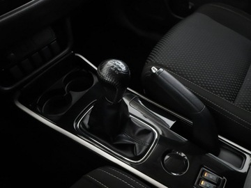 Mitsubishi Outlander III SUV Facelifting 2017 2.0 150KM 2017 Mitsubishi Outlander klima auto grzane fotele, zdjęcie 27
