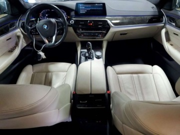 BMW Seria 5 G30-G31 2020 BMW Seria 5 530XE 2020 2.0 Hybryda Plug-in 248KM, zdjęcie 8
