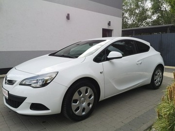 Opel Astra J Hatchback 5d 1.4 Turbo ECOTEC 120KM 2011 Opel Astra 14 16V 120 KM GTC Klima Parktronic, zdjęcie 9