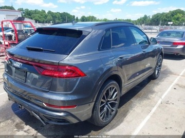 Audi Q8 2021 Audi Q8 Premium Plus 55 Tfsi Quattro Tiptronic 2021 3.0l 3.0 Benzyna 335KM, zdjęcie 5