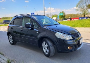 Suzuki SX4 I Sedan 1.6 VVT 120KM 2010 Suzuki SX4 1.6 Benzyna 120KM Bezwypadkowy AUTO..., zdjęcie 2