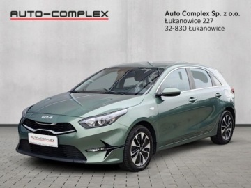 Kia Ceed III Hatchback Facelifting  1.5 T-GDI 140KM 2024 Kia Ceed Salon PL 1,4 T 140KM Wersja M 1.5 Benzyna 140KM