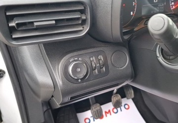 Opel Combo E Kombivan 1.5 Diesel 102KM 2022 Opel Combo Combo Cargo XL L2H1 1.5 Diesel 102KM, zdjęcie 9