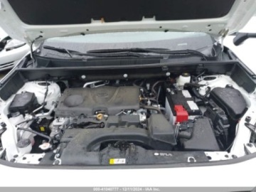 Toyota 2024 Toyota RAV4 2024 Toyota RAV4 XLE AWD (Natl) 2.5 Benzyna 203KM, zdjęcie 8