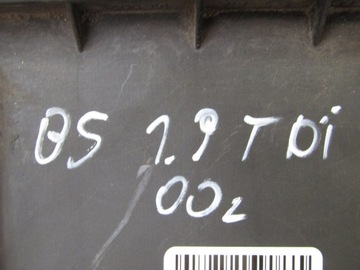 PASSAT B5 1.9 TDI 00R POUZDRO FILTRU VZDUCHU 058133843 8D0129607M