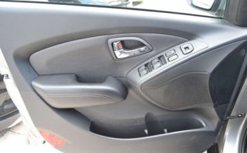 Hyundai ix35 SUV 1.7 CRDi 115KM 2013 Hyundai ix35 1.7 diesel - Oplacony - Bogate wyposazenie - Niski przebieg, zdjęcie 27