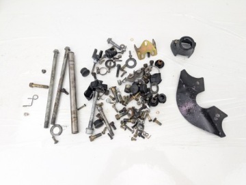 СМЕСЬ ВИНТОВ DUCATI MONSTER 620