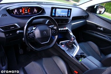 Peugeot 5008 II Crossover Facelifting 1.5 BlueHDi 130KM 2021 Peugeot 5008 Peugeot 5008 1.5 BlueHDI Allure SampS 1.5 Diesel 130KM, zdjęcie 24