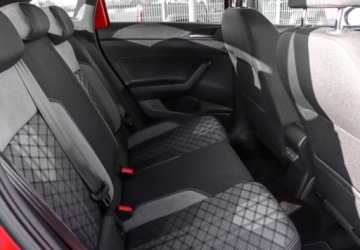 Volkswagen Taigo 1.5 TSI 150KM 2024 Volkswagen Taigo 1.5 150KM R-LINE DSG Kamera cofania Indukcja Matrix LED, zdjęcie 11