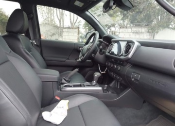 Toyota Tacoma II 2023 Toyota Tacoma SR5, V6, od ubezpieczalni 3.5 Benzyna 282KM, zdjęcie 10