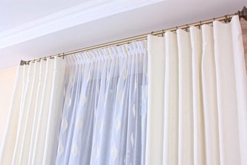 Кремовые шторы с блеском цвета экрю, шторы на заказ