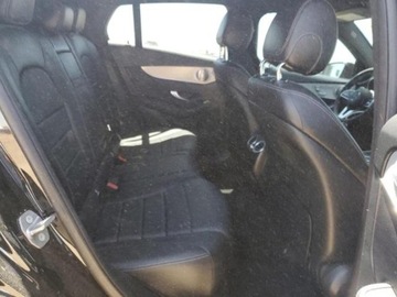 Mercedes GLC C253 2020 Mercedes-Benz GLC 2020 Mercedes-Benz GLC GLC 300 4MATIC Coupe 2.0 Benzyna, zdjęcie 9