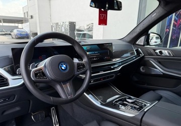 BMW X5 G05 SUV Plug-In Facelifting 3.0 50e 490KM 2024 BMW X5 Pakiet M Polska Gwarancja Hak Bezwypadkowy FVAT23 3.0, zdjęcie 22