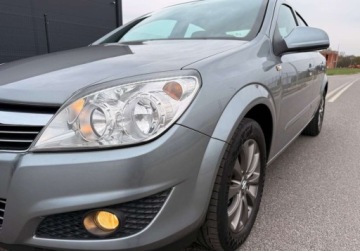 Opel Astra H Sedan 1.6 ECOTEC 115KM 2010 Opel Astra LIFT SEDAN 1.6i 115ps Tylko164TysPrzebiegu SerwisASO 1Wlascicie, zdjęcie 16