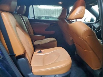 Toyota Highlander III 2022 Toyota Highlander Hybrid Platinum 2022 2.5 Hybryda 243KM, zdjęcie 10