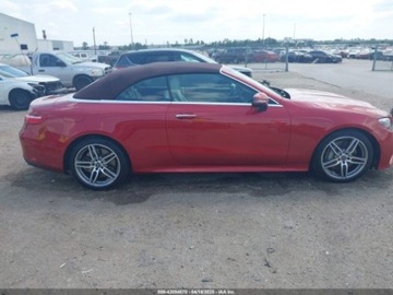 Mercedes Klasa E W213 2018 Mercedes-Benz Klasa E 400 2018 3.0l 3.0 Benzyna 329KM, zdjęcie 6