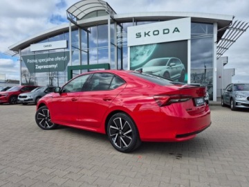 Skoda Octavia IV Liftback 1.5 TSI EVO 150KM 2026 Skoda Octavia SPORTLINE 1.5 TSI DSG z placu 150 KM, zdjęcie 2