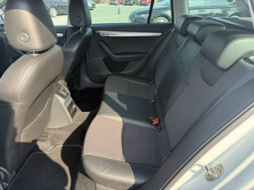 Skoda Octavia III Kombi 2.0 TDI 150KM 2016 Škoda Octavia Skoda Octavia 2.0TDi 150KM 2015r, zdjęcie 13
