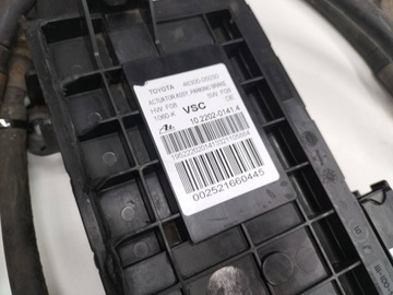 BRZDA RUČNÍ ELELKTRICKÝ TOYOTA AVENSIS III T27 10.2202-0141.4