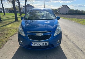 Chevrolet Spark II Hatchback 1.0L DOHC 68KM 2011 Chevrolet Spark Bezwypadkowy, oryginalny lakier, klimatyzacja Benzyna 68KM, zdjęcie 1