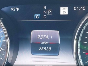 Mercedes Klasa E W213 2019 Mercedes-Benz Klasa E 2019 MERCEDES-BENZ E 300 2.0 Benzyna 241KM, zdjęcie 10