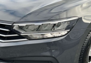 Volkswagen Passat B8 Limousine Facelifting 1.5 TSI EVO 150KM 2021 Volkswagen Passat Essence Pakiety, Tempomat, Reflektory LED, Bezwypadkowy, zdjęcie 33