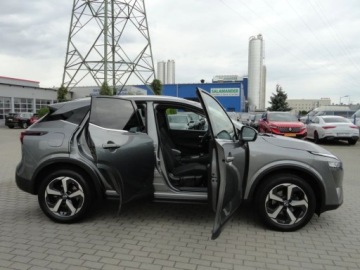 Nissan Qashqai III Crossover 1.3 DIG-T MHEV 158KM 2023 Nissan Qashqai Navi Full Led Alu 18 Digital Kamery 360 Panorama Keyless Go, zdjęcie 5