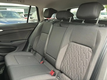 Volkswagen Golf VIII Hatchback Facelifting 1.5 TSI 116KM 2025 Volkswagen Golf Variant Life 1.5 TSI, 116 KM manua, zdjęcie 6