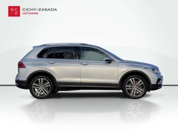 Volkswagen Tiguan II SUV Plug-in 1.4 TSI e-HYBRID 245KM 2021 Volkswagen Tiguan 1.4 Hybryda Plug-in 245KM, zdjęcie 5