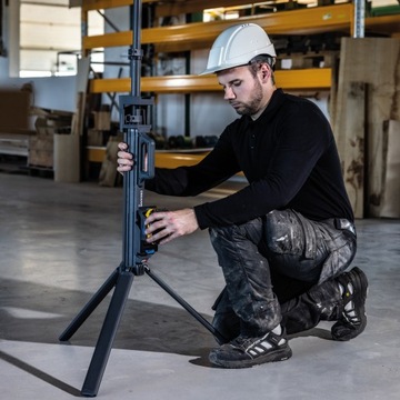 Сборка батареи Scanggrip со встроенным 5000 -литровым штативом