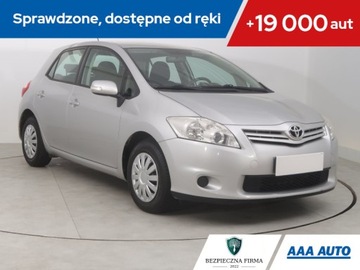 Toyota Auris I 2012 Toyota Auris 1.3 Dual VVT-i, Salon Polska, Klima
