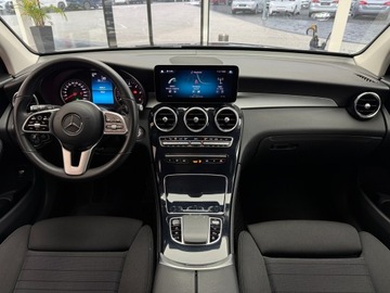 Mercedes GLC C253 SUV Facelifting 2.0 200d 163KM 2019 Mercedes-Benz GLC 200 d 4-Matic / Kamera cofania /, zdjęcie 12